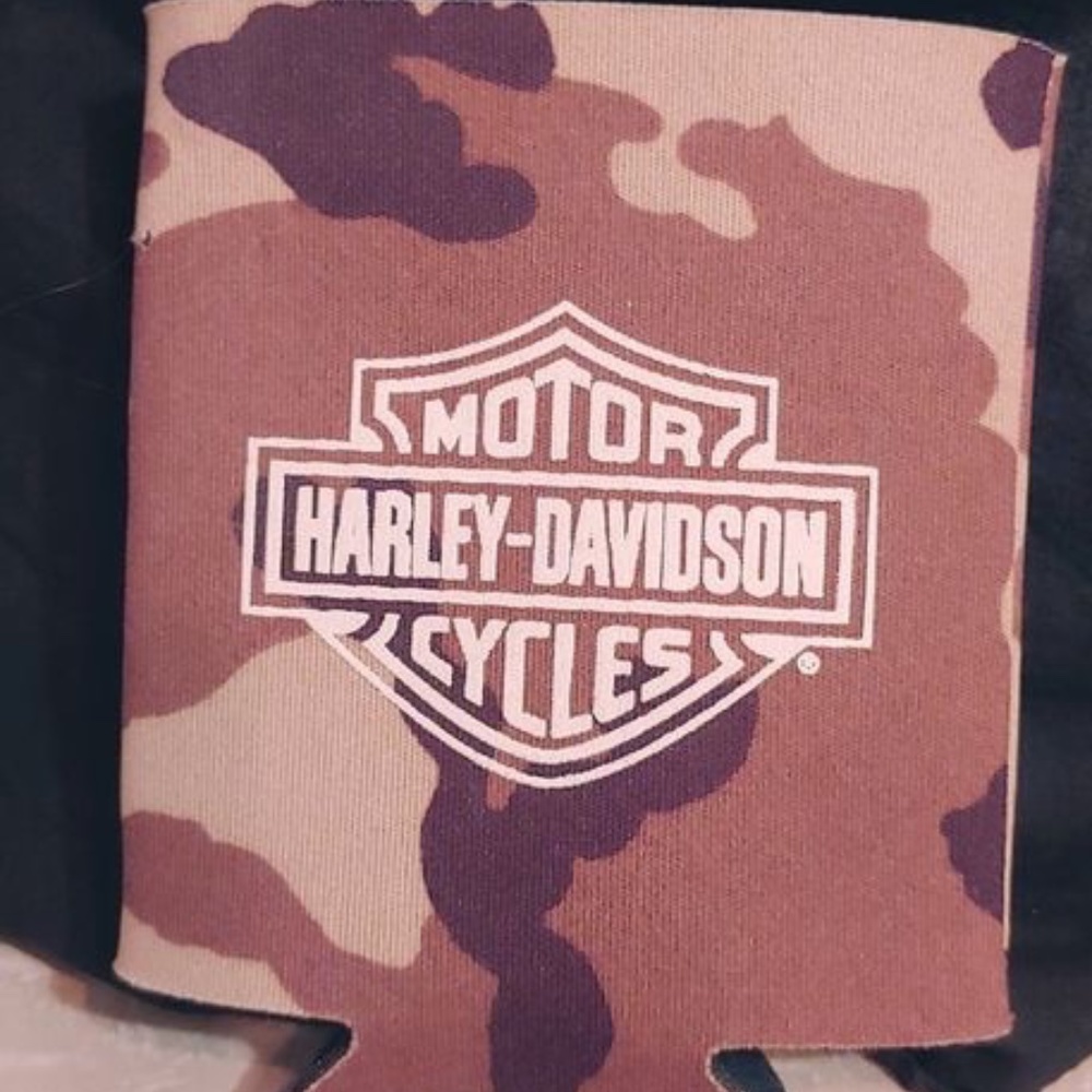 Harley Davidson Camo Koozie